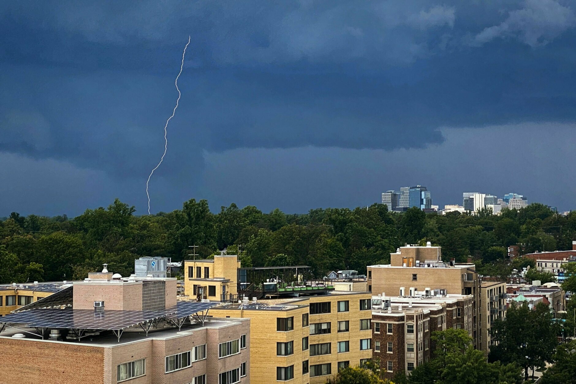 2 tornadoes confirmed in DC area Thursday WTOP News