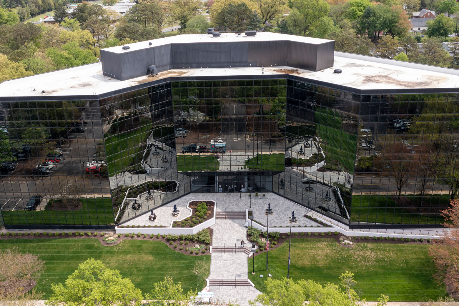 Va. pays 200K to legal aid groups to settle lawsuits over unemployment