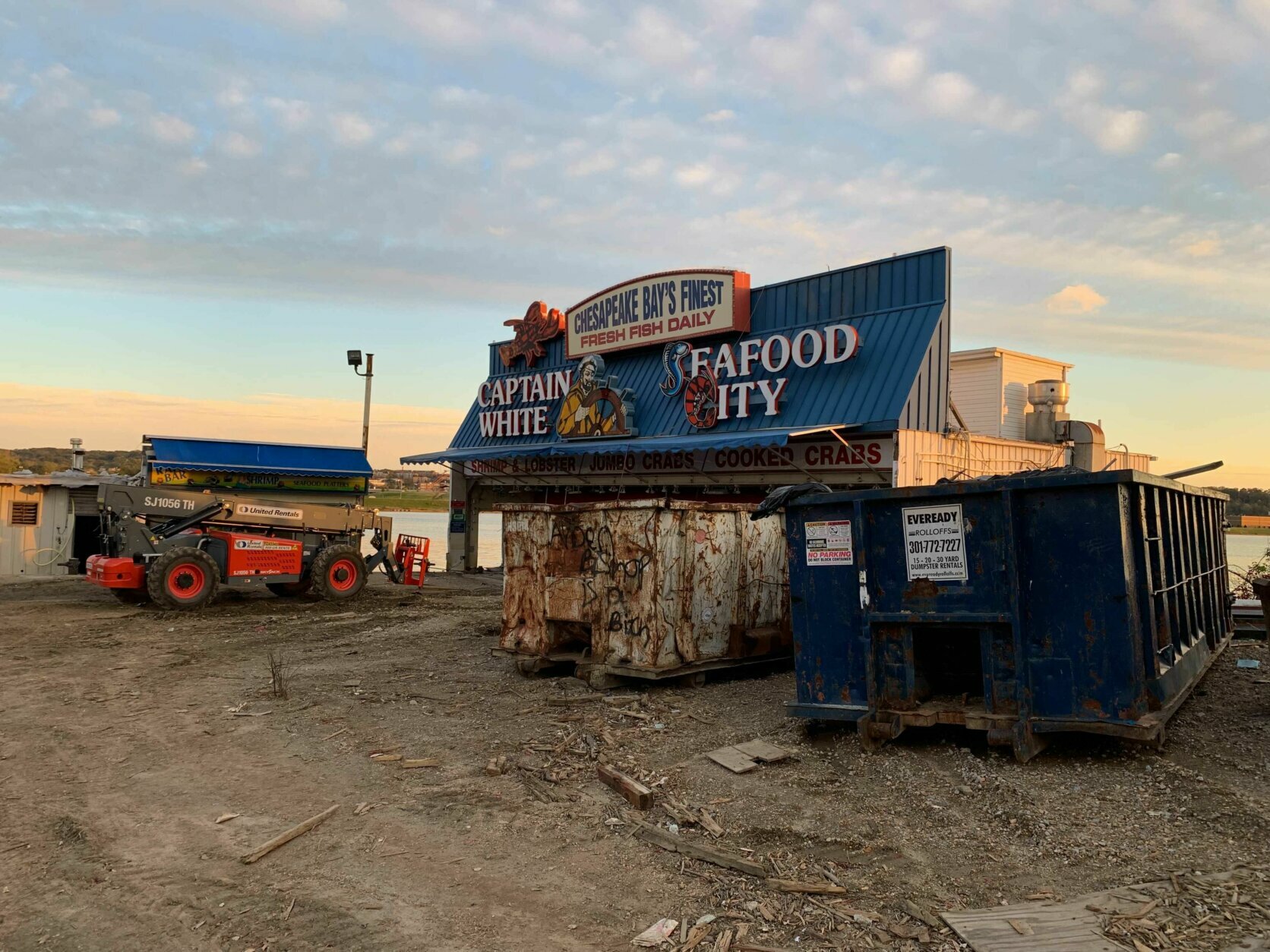 ‘It’s been a hard day’ Popular Captain White’s Seafood barge leaves