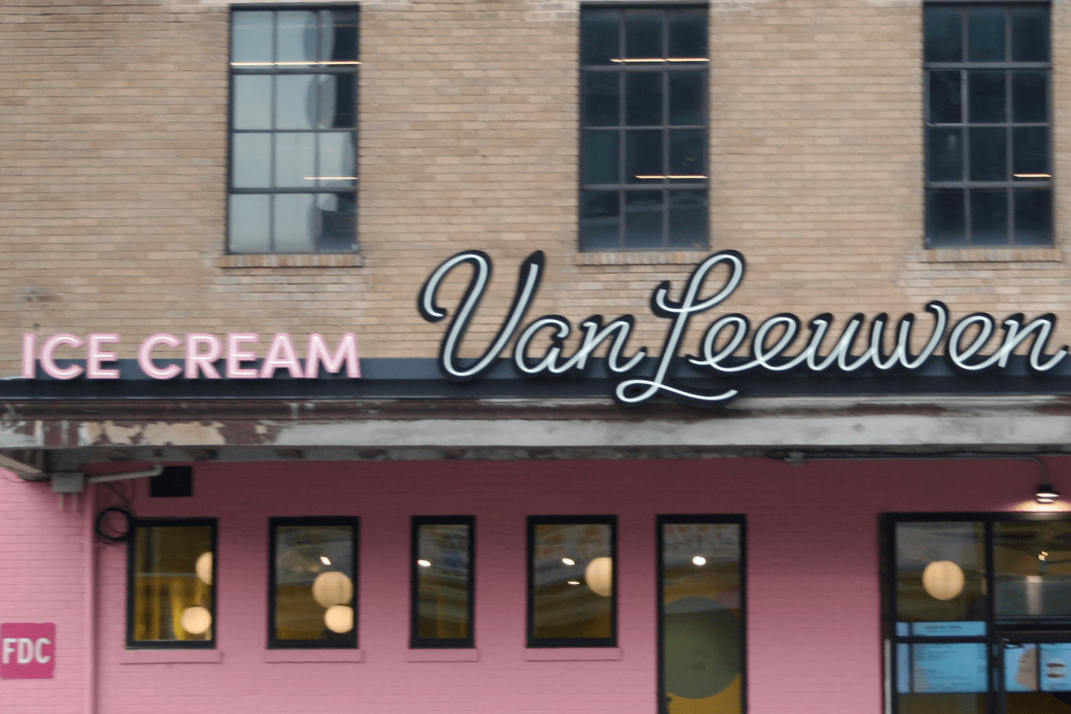Van Leeuwen ice cream shop opens in Union Market with 1 scoops WTOP News