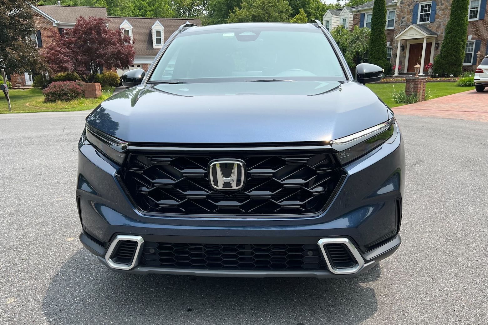 Car Review Honda CRV gets more room, sophisticated new look and keeps
