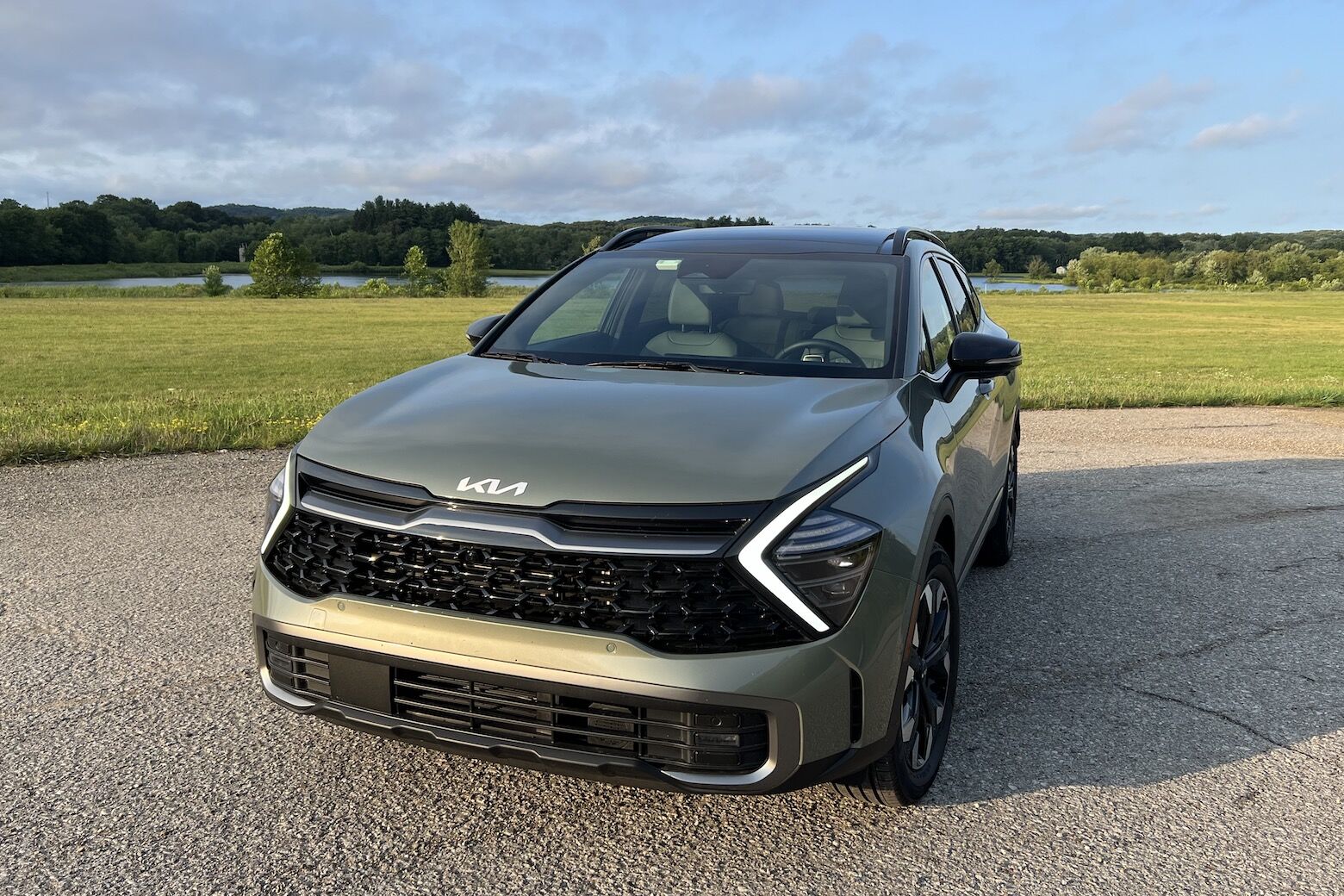 Car Review: Kia Sportage goes modern with a stylish look and a plug-in