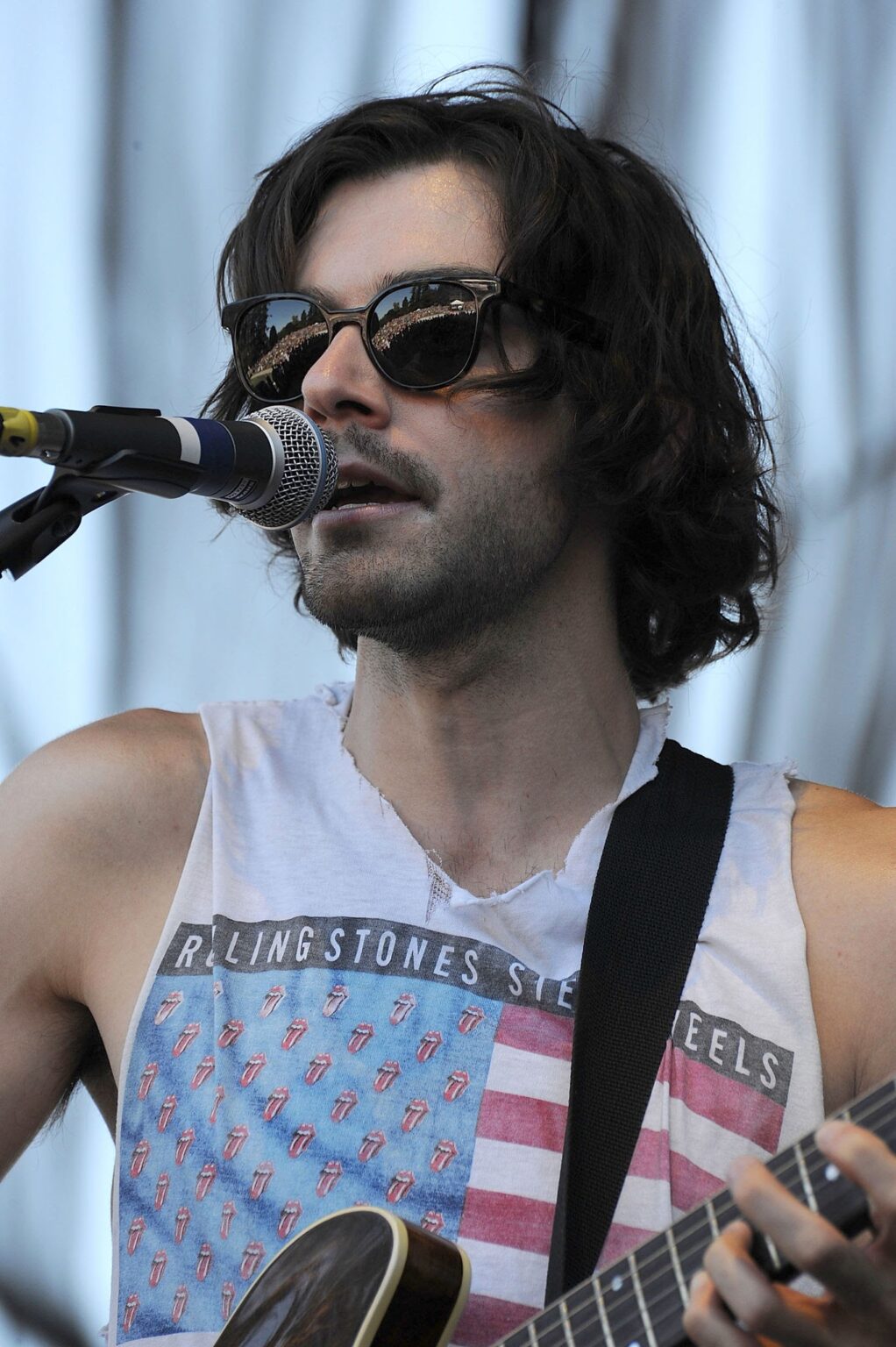 Robbie Wiki/Bio, Age, Family, Education, Girlfriend, Career