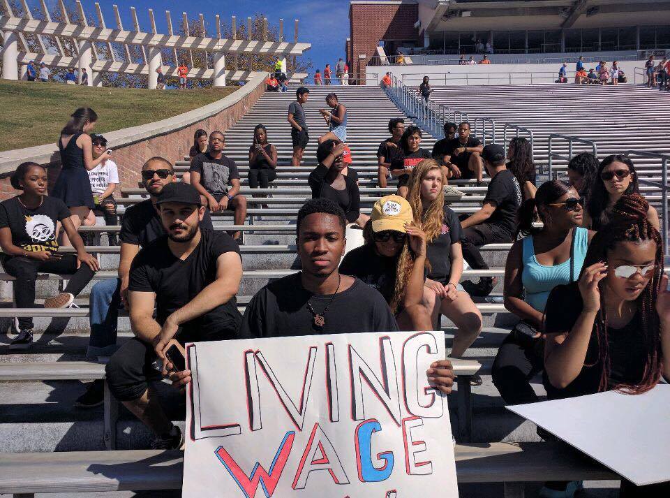 UVa Students Take a Knee in Solidarity at Scott Stadium WUVA