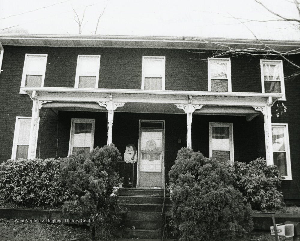 Home in the Old Town District, New Cumberland, Hancock County, W. Va
