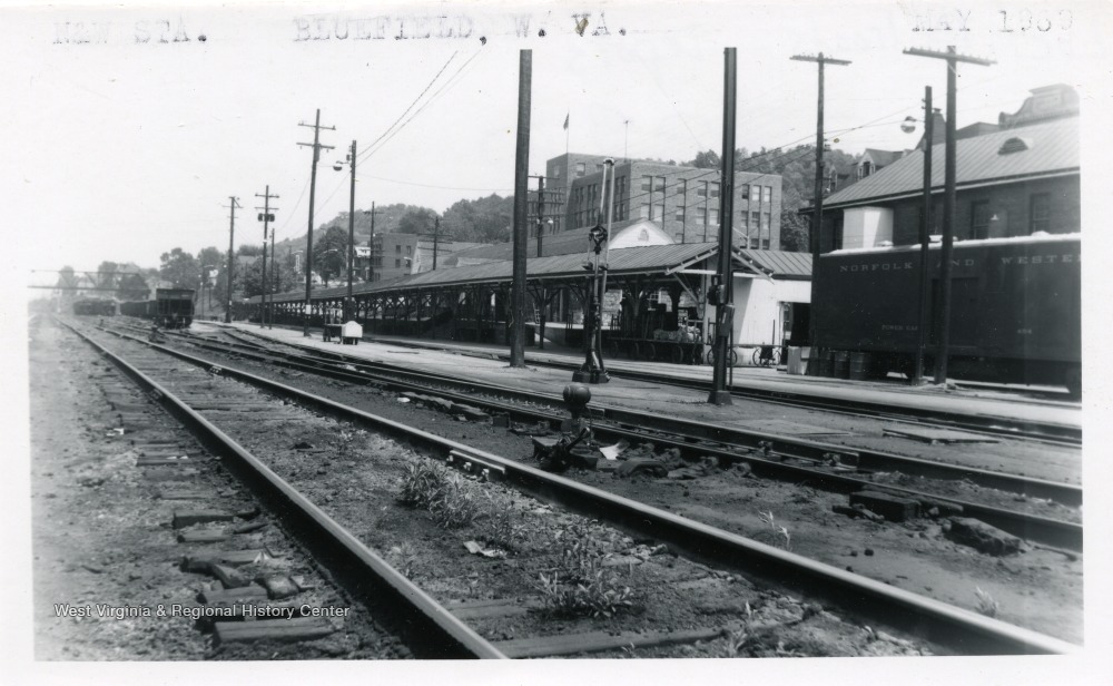 Norfolk and Western Railroad Depot, Bluefield, W. Va. West Virginia