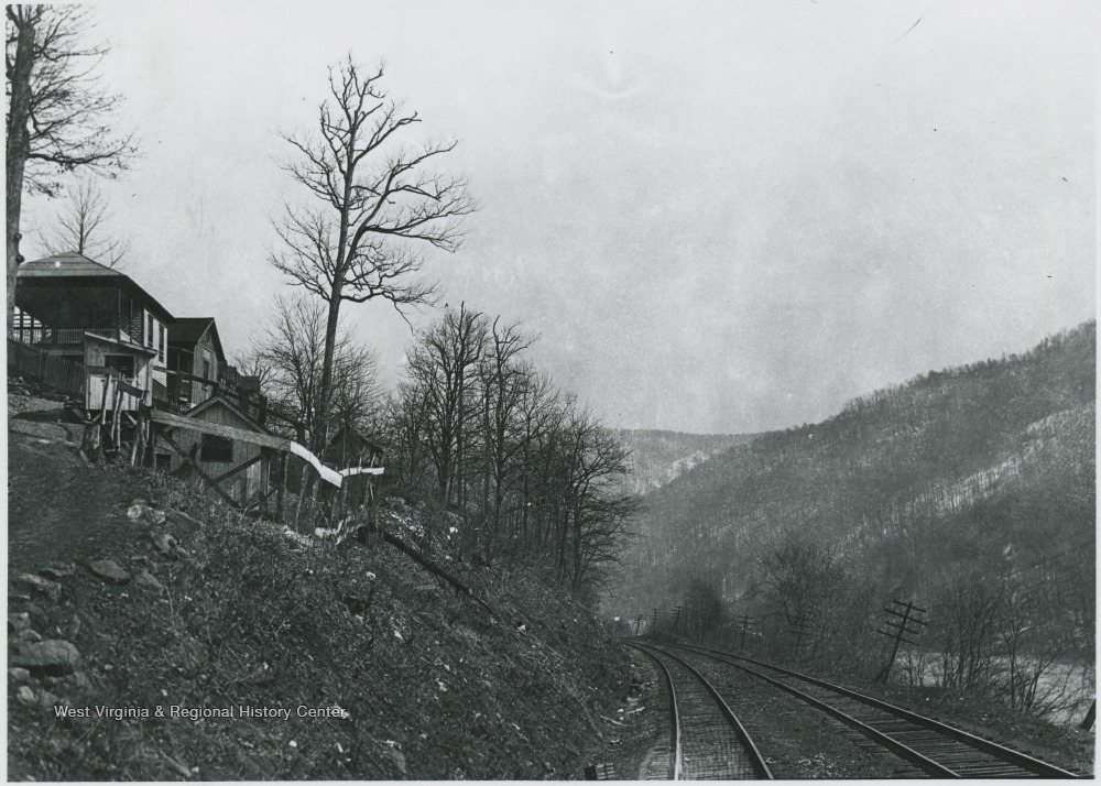 C&O Railroad on New River, Pineville, W. Va. West Virginia History