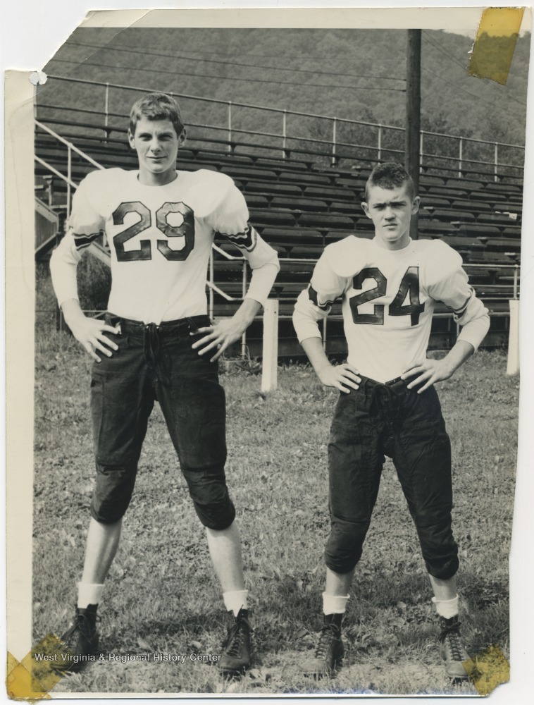 Hinton Bobcats Football Players, Hinton, W. Va. West Virginia History