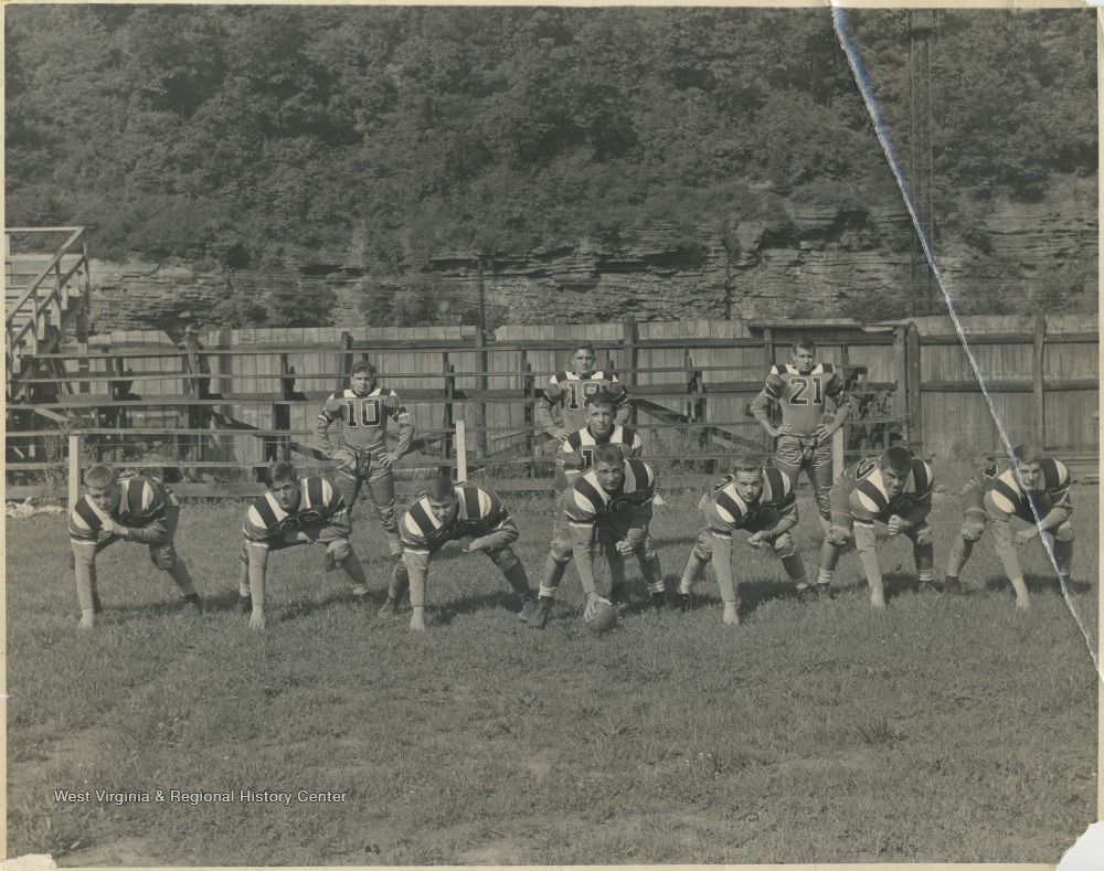 Hinton High School Football Team, Hinton, w. Va. West Virginia