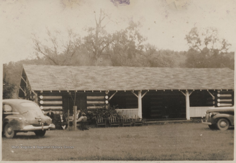 Camp Summers Dormitory where Kiwanis Meeting Held, Hinton, W. Va