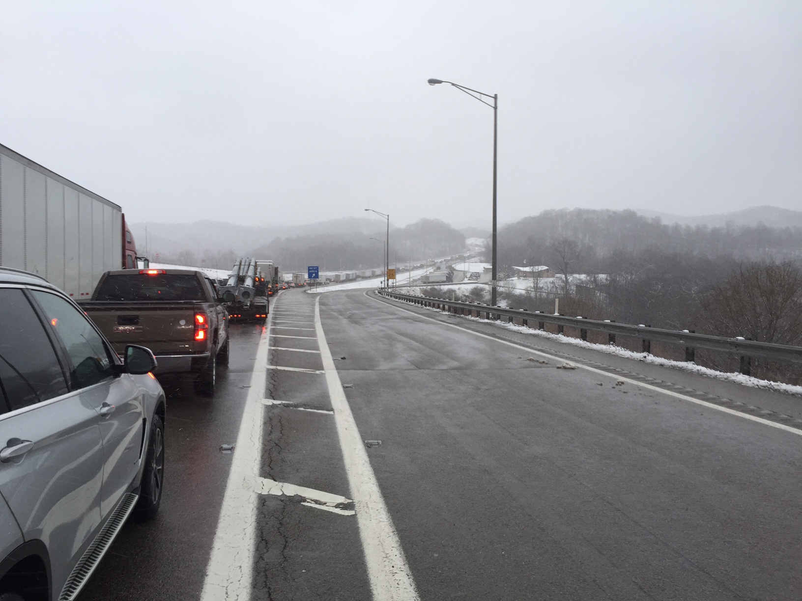 Fatal accident in Lewis County backs up I79 north WV MetroNews