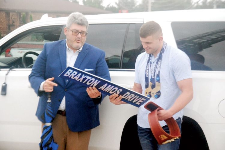 Parkersburg, W.Va., renames street in honor of world champion wrestler