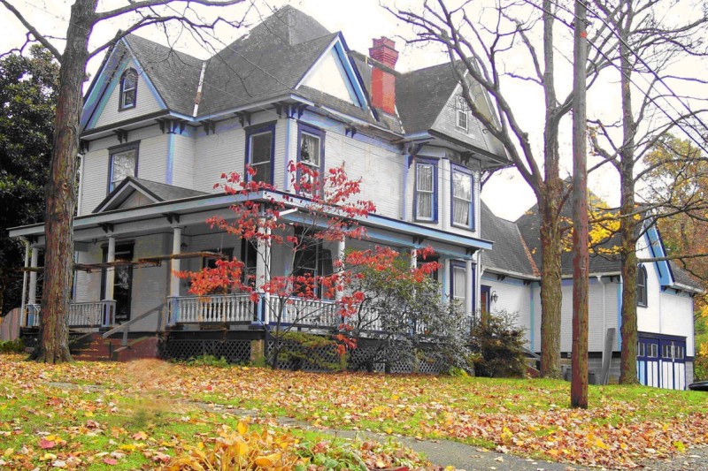 St Albans Christmas 2022 House Tour St. Albans Christmas Historic Homes Tour - 14 Dec 2019