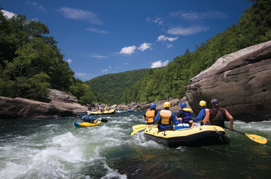 OUTDOOR EXPLORER How to an Upper Gauley Raft Guide Almost