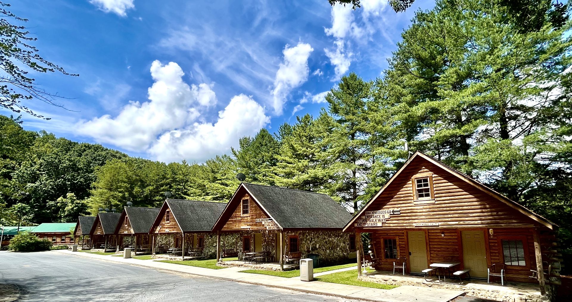 Buffalo Trail Cabins, Cottages, Treehouses and Camping Almost Heaven