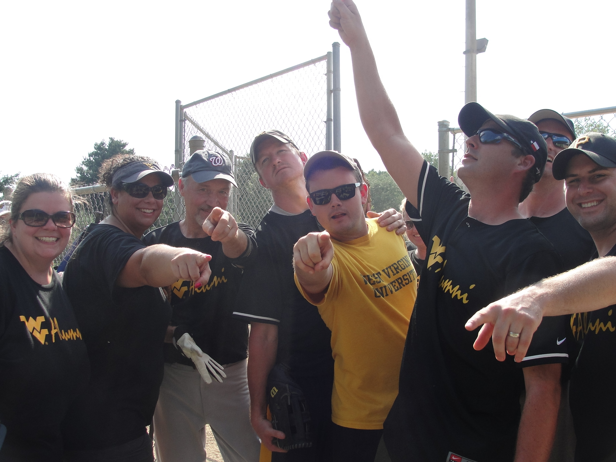 2014 WVU Frederick Alumni CoEd Softball Team WVU FREDERICK ALUMNI