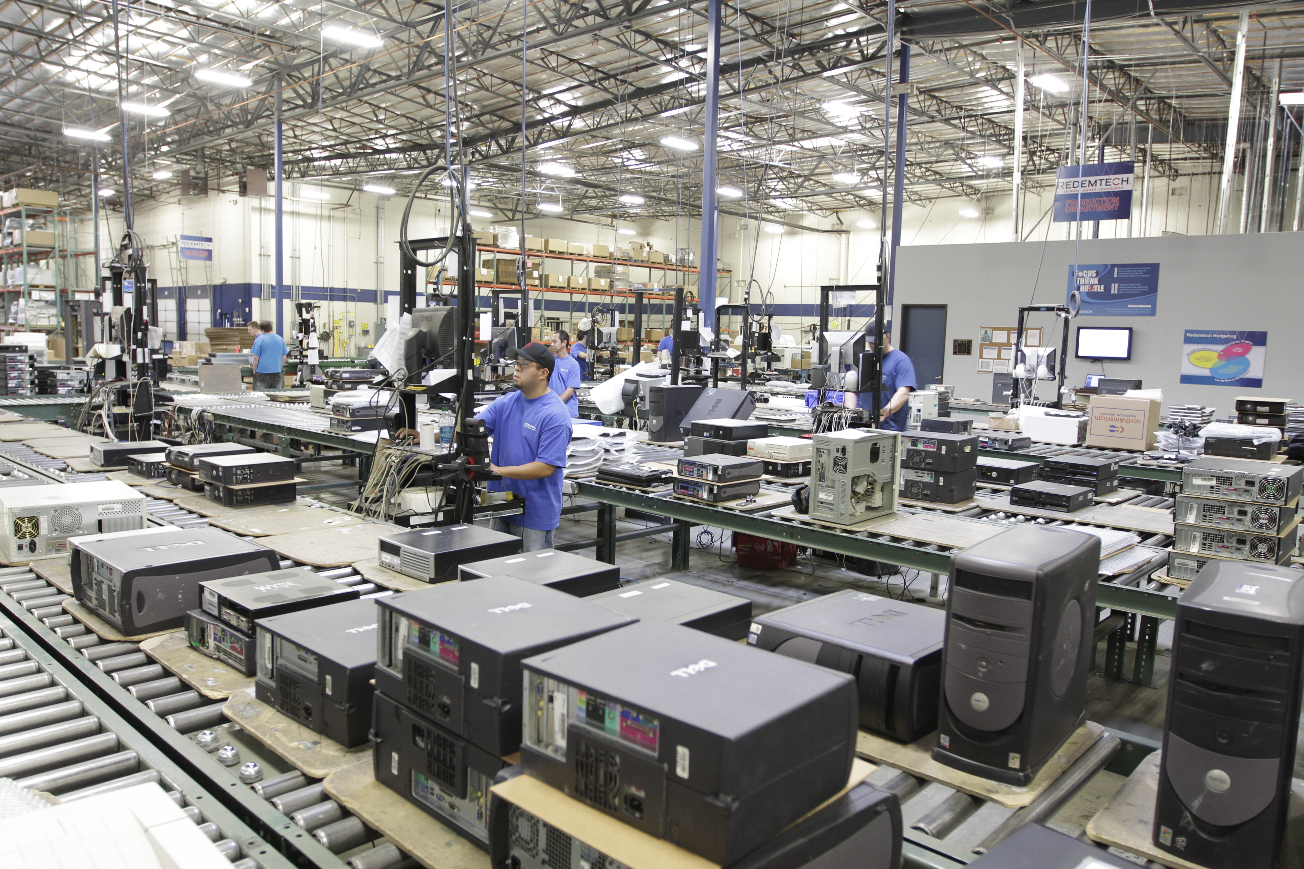 U.S. Senator John Ensign of Nevada Tours Redemtech's Reno TCM Center