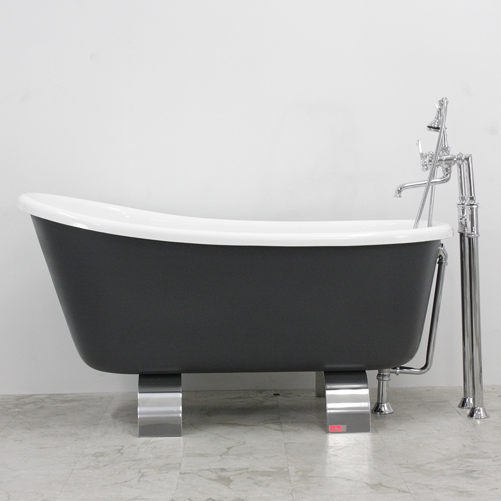 Baths of Distinction and The Tub Studio Offer New Styling On