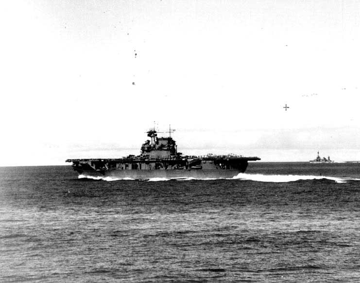 [Photo] Enterprise and Northampton underway during Battle of Midway, 4