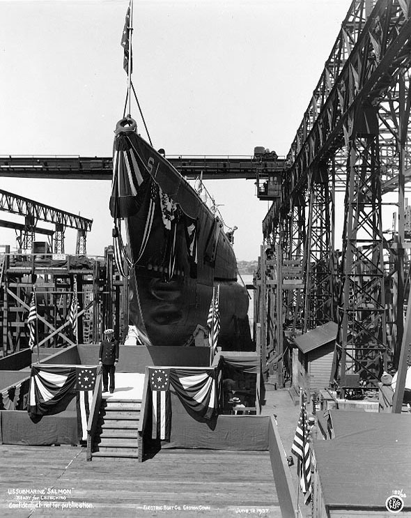 [Photo] Salmon ready for launching at the Electric Boat Company