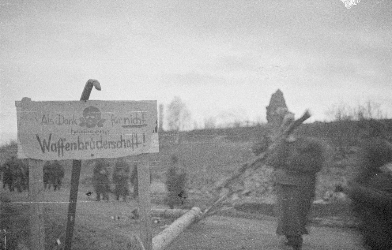 Message left by Germans during the Lapland War WW2 HistoryBook