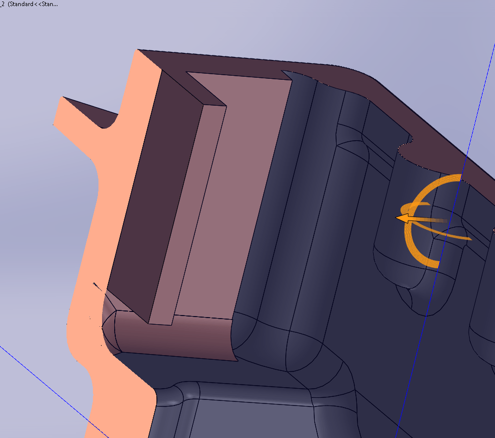 Oberfläche linear verschmelzen mit linearer Aufsatz (DS SolidWorks