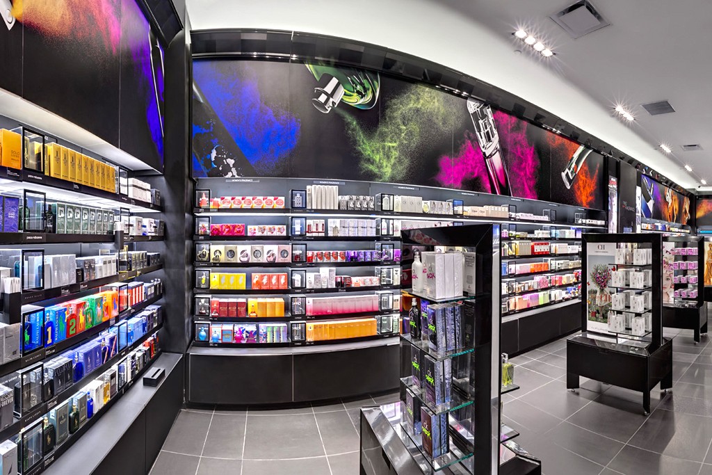 Sephora Enters Mexico, Eyes Expansion