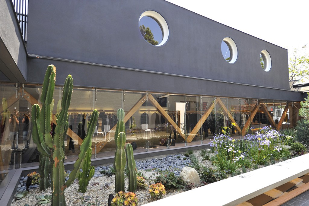 APC Opens LA Flagship