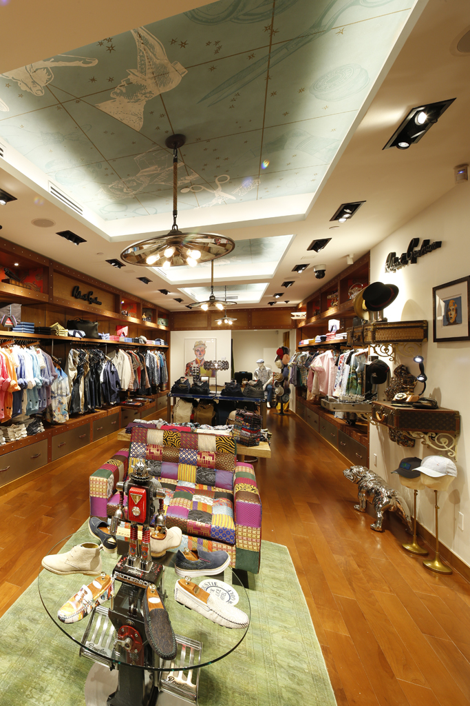 Robert Graham Outlet Store Discount