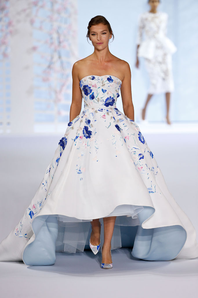 Ralph and Russo Spring 2016 Couture [PHOTOS]