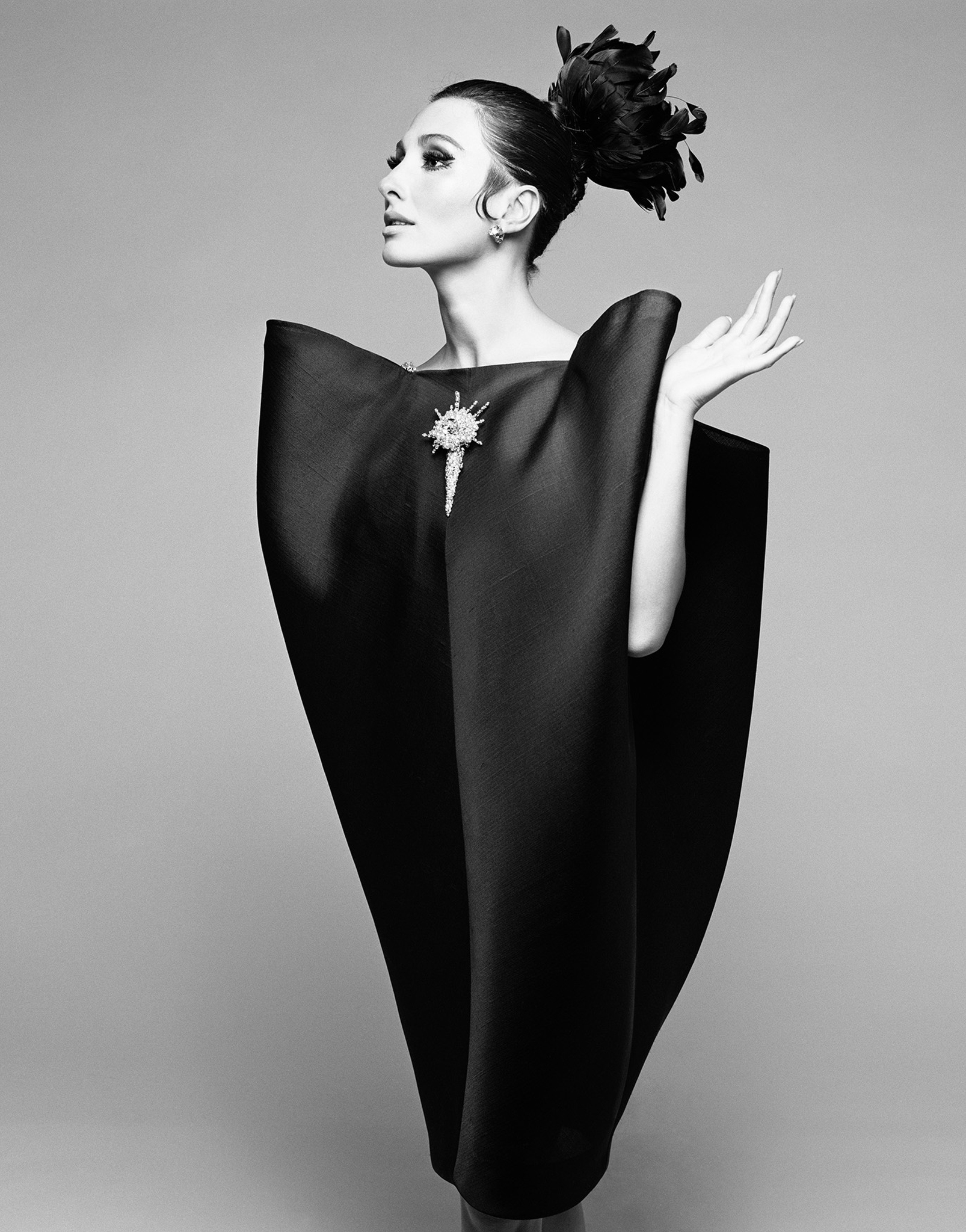 Fashion Photographer Hiro, Who Excelled in Originality, Dies at 90 WWD