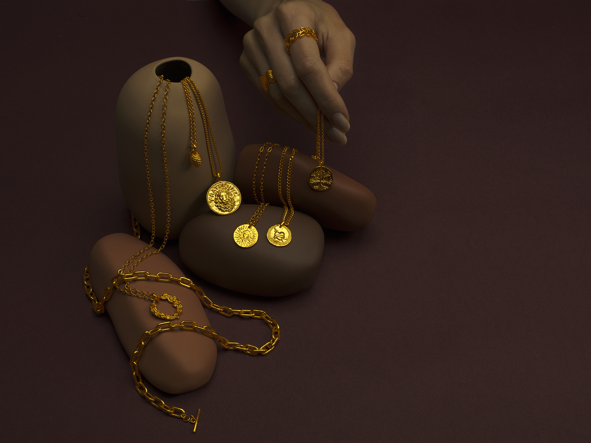 Menē’s Fine Jewelry Is Worth Its Weight in Gold — Literally