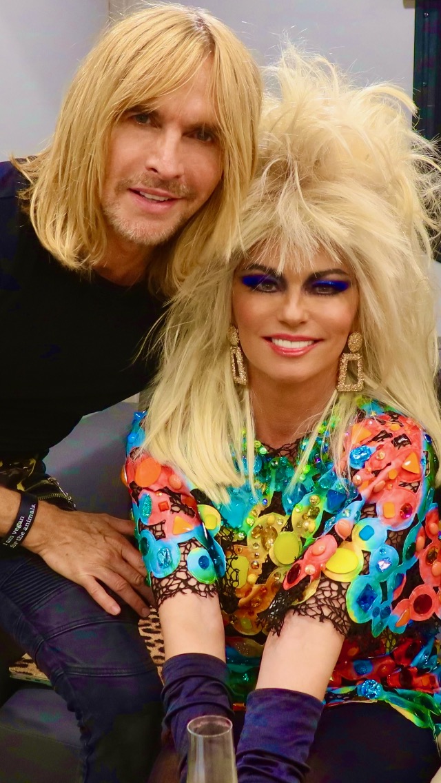 Tommy's 1 SHANIA TWAIN SuperSite Dressing Shania Twain Marc Bouwer