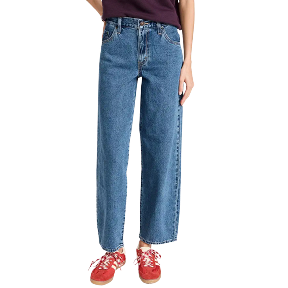 18 Best Baggy Jeans for Women 2023 WWD