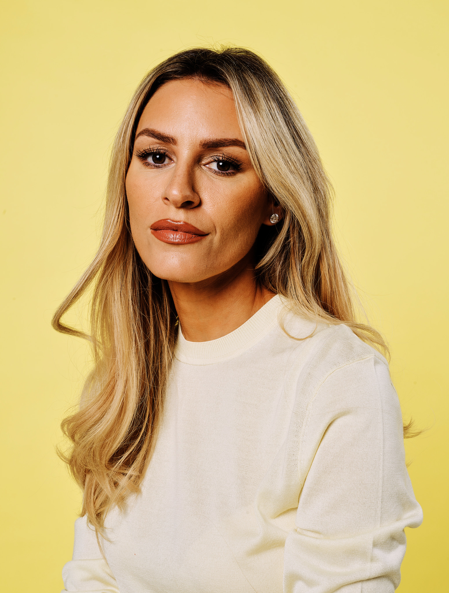 EXCLUSIVE Stewart Unveils ReadytoWear Line, Renggli(04)