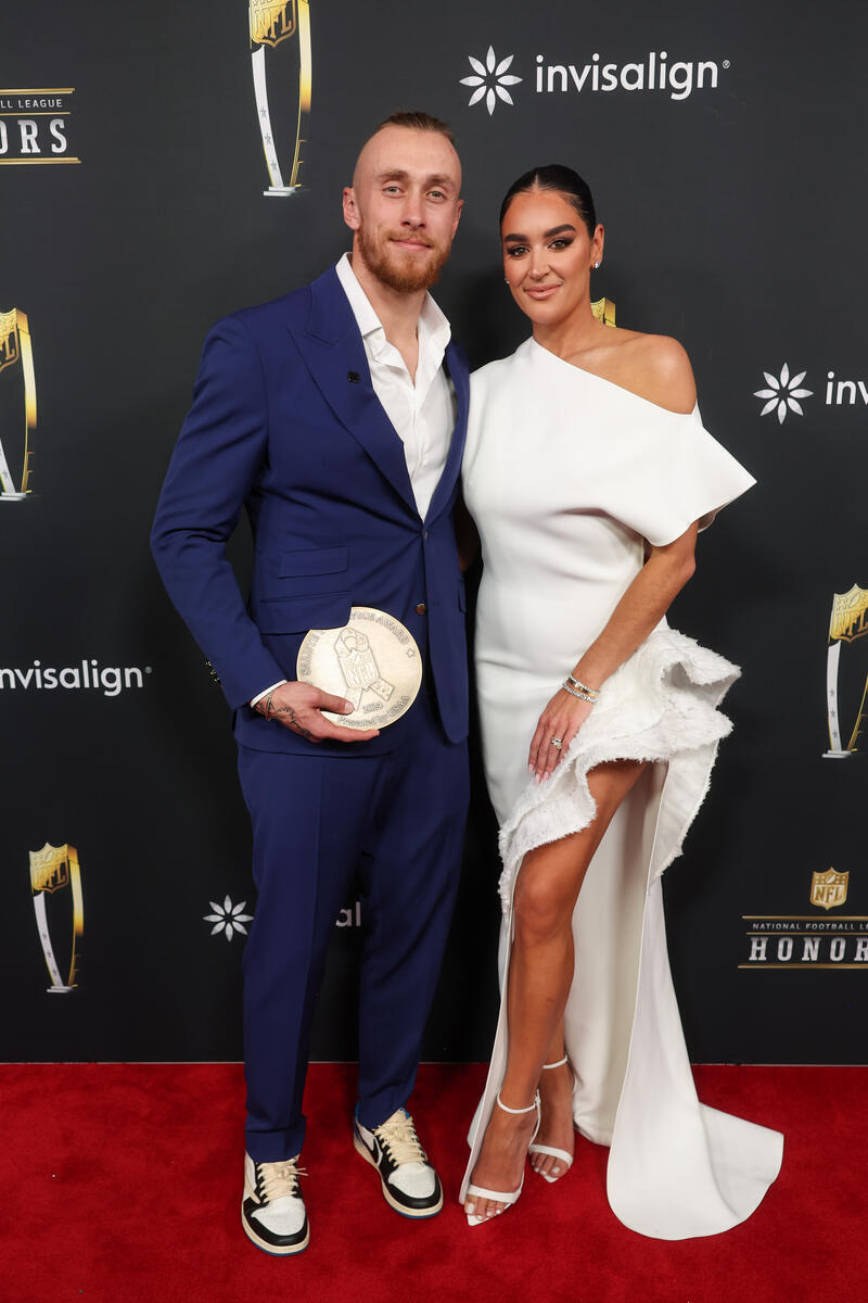 Kittle's Wife Claire Wears Bridal Gown at NFL Honors 2025