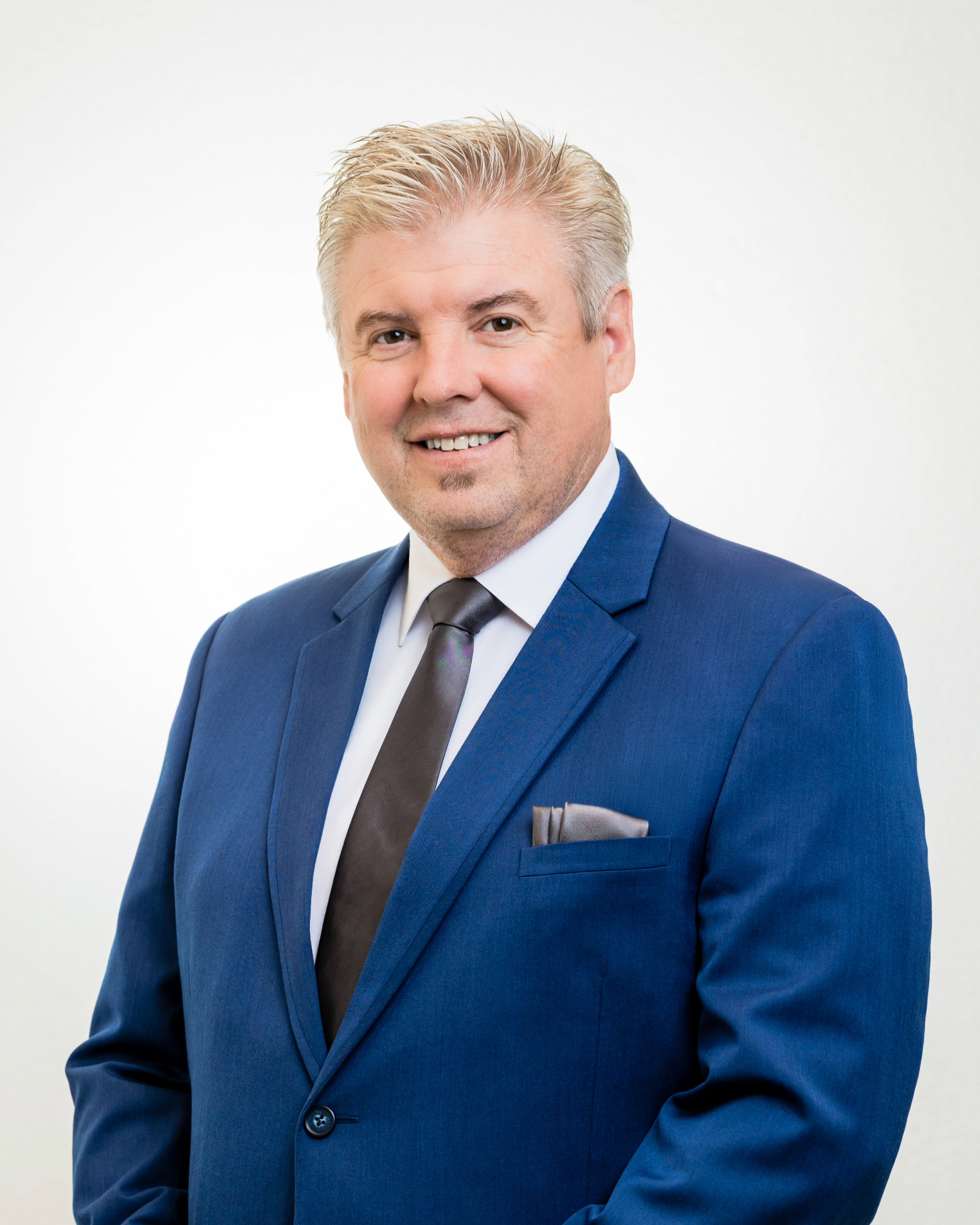 Scott Norris Joins Friar Tux as President
