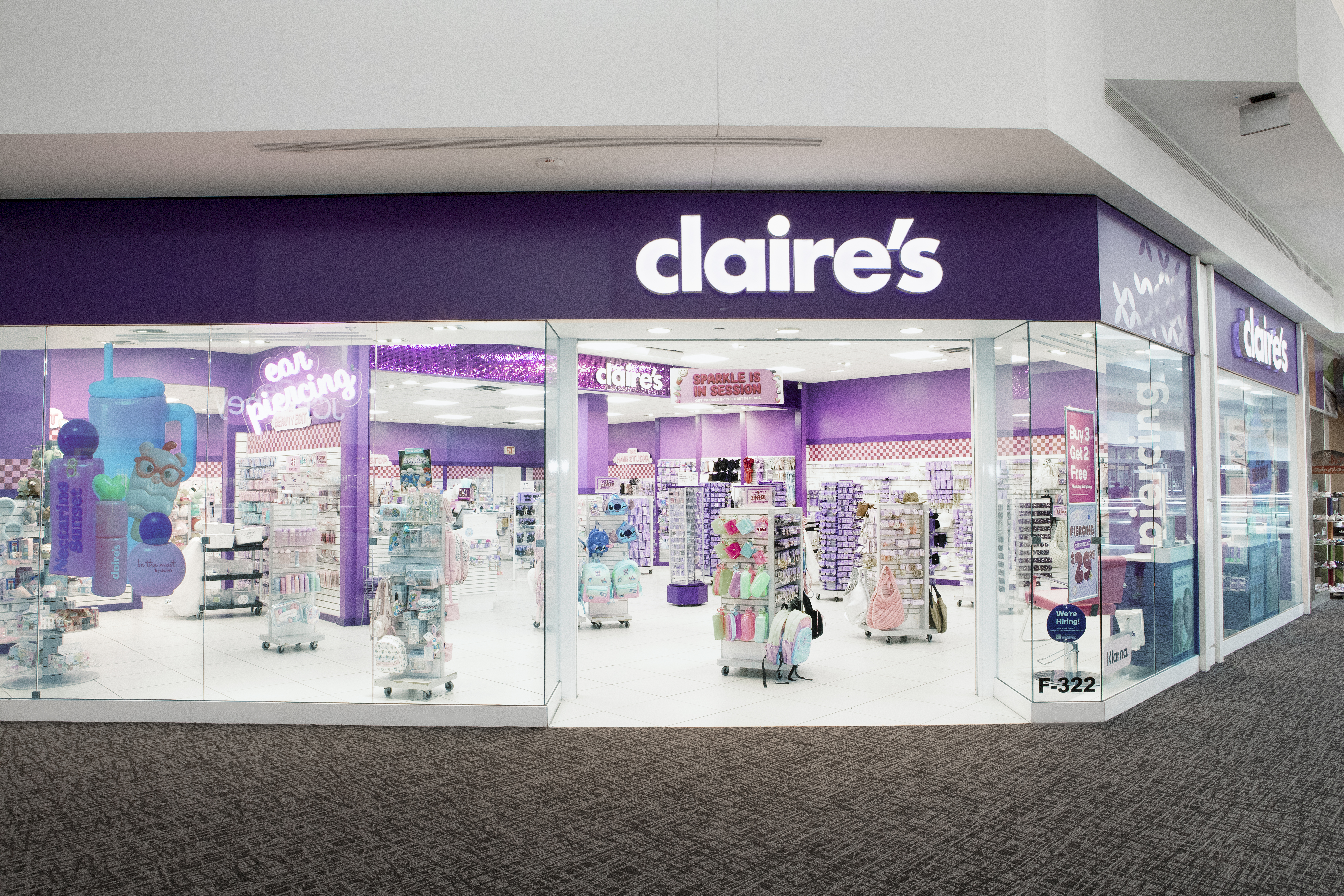 EXCLUSIVE: A Decades-old Fixture in Malls Resets for Growth