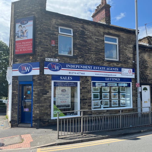 2 Bed, 1 Bath Property For Sale in Southway, Horsforth, LS18 5RN