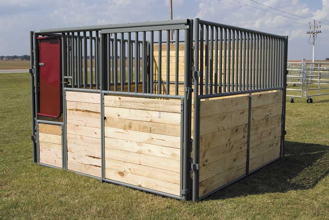 CLASSIC HORSE STALLS WW Manufacturing