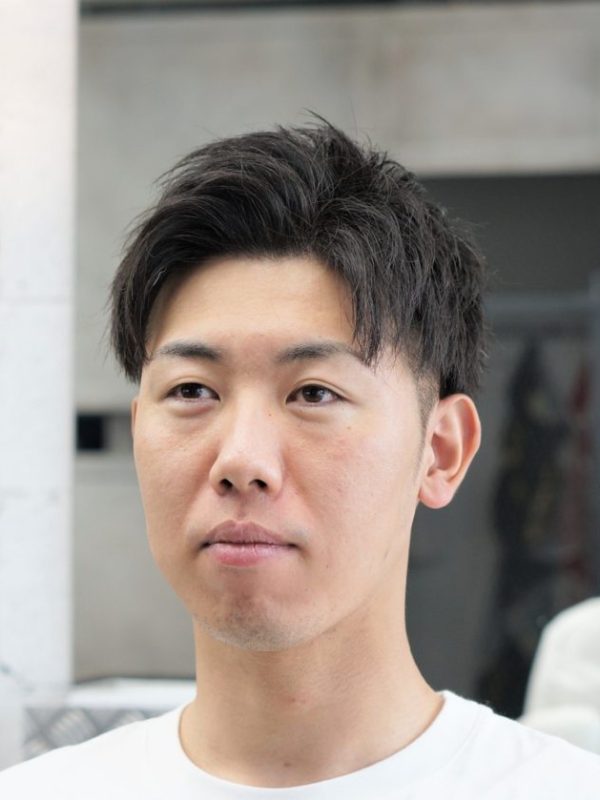 メンズカット × メンズショート × 2ブロック WWW BARBER SHOP｜大阪市北区、梅田・中津駅すぐのメンズにお勧めのバーバー