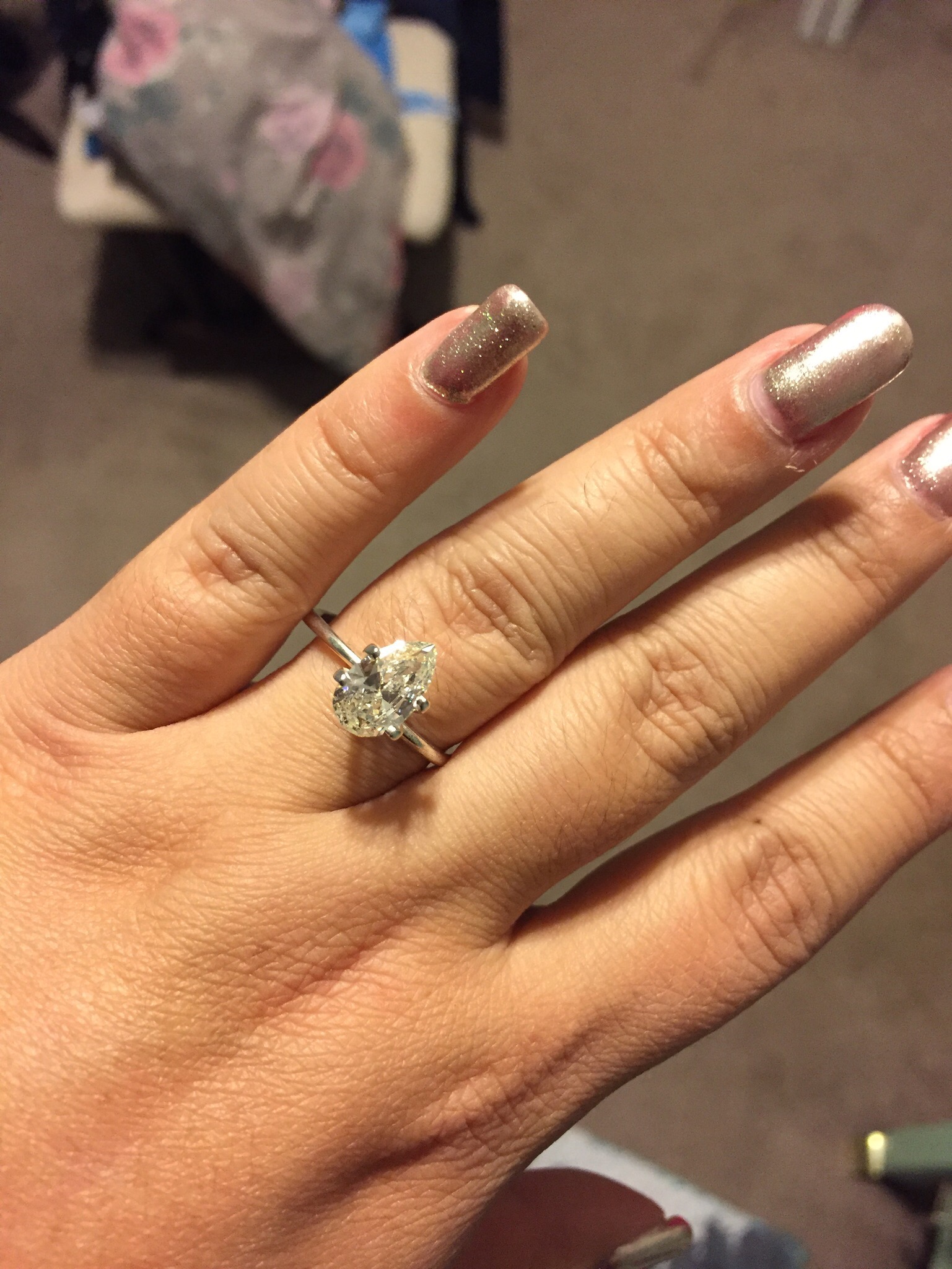 Pear shaped rings and carat size on finger Page 6