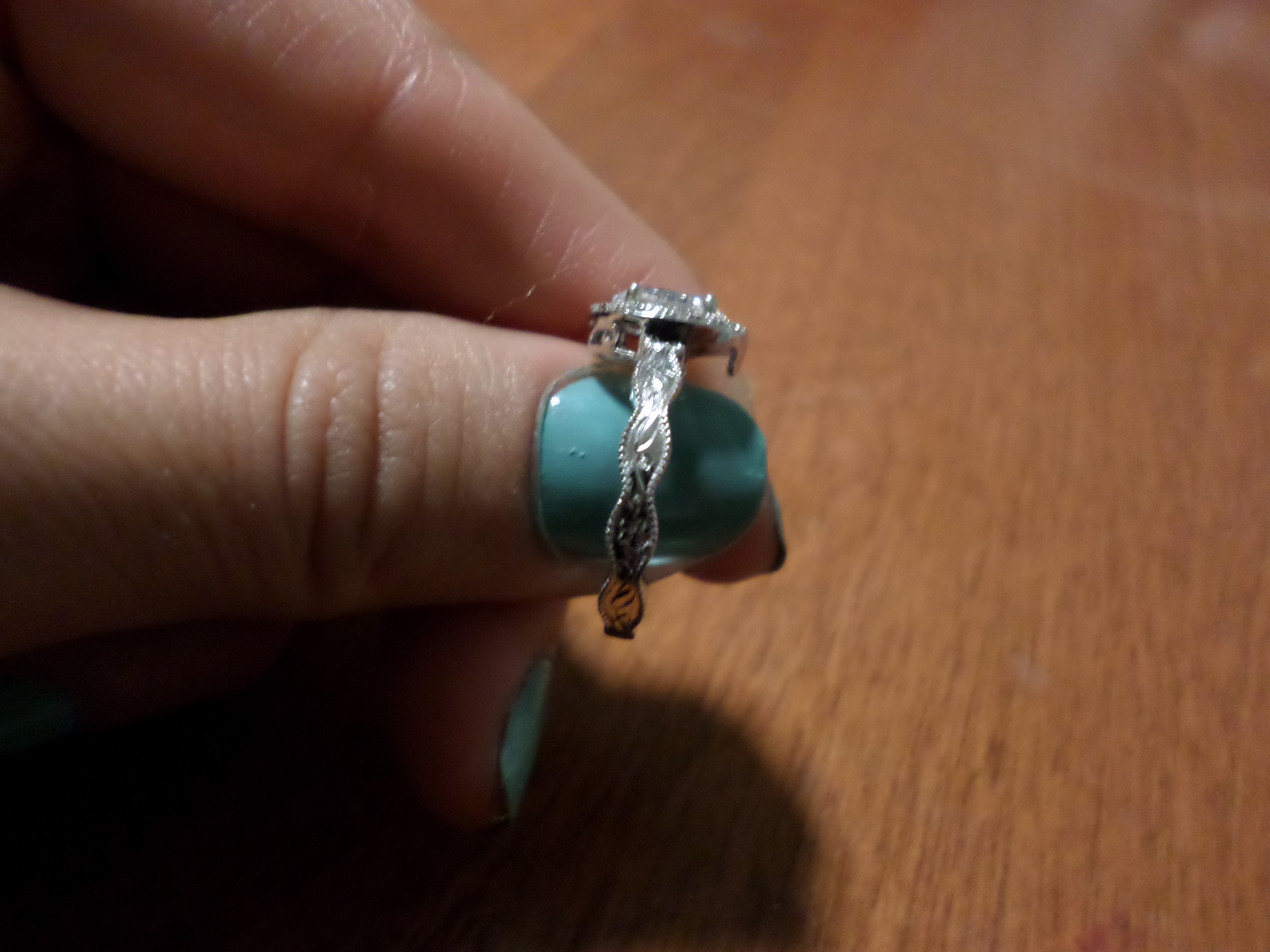 Look what I got tonight…Oval Halo ERing Pic heavy