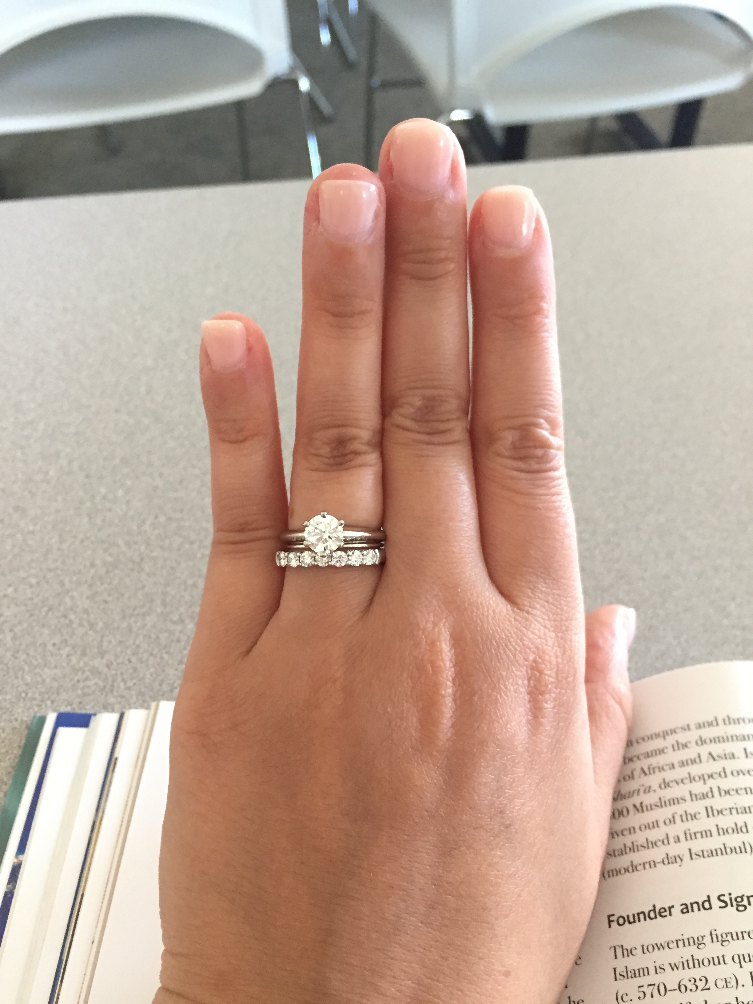 Spacer rings — knife edge or half round?