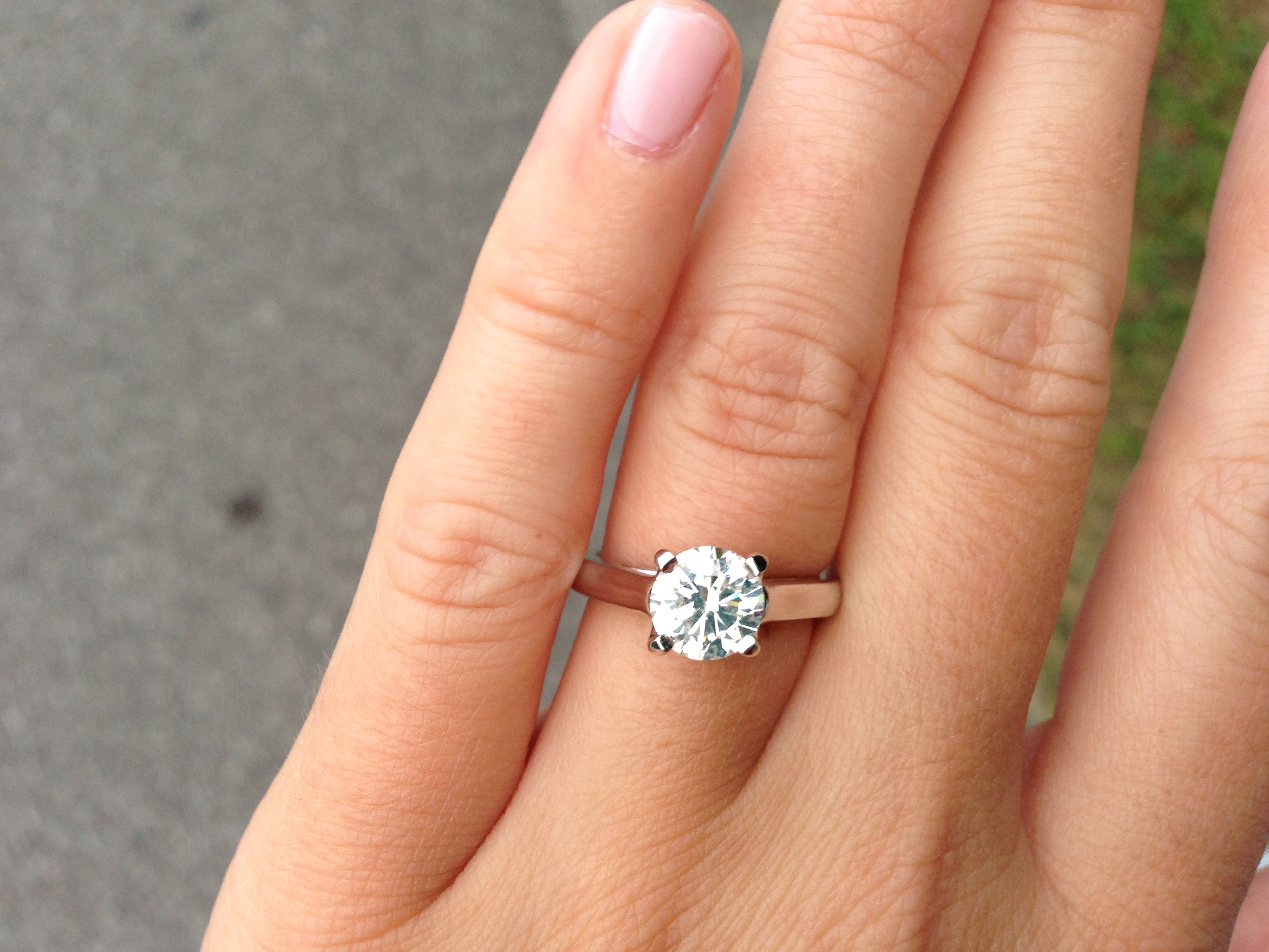 G or H color diamond yellow??