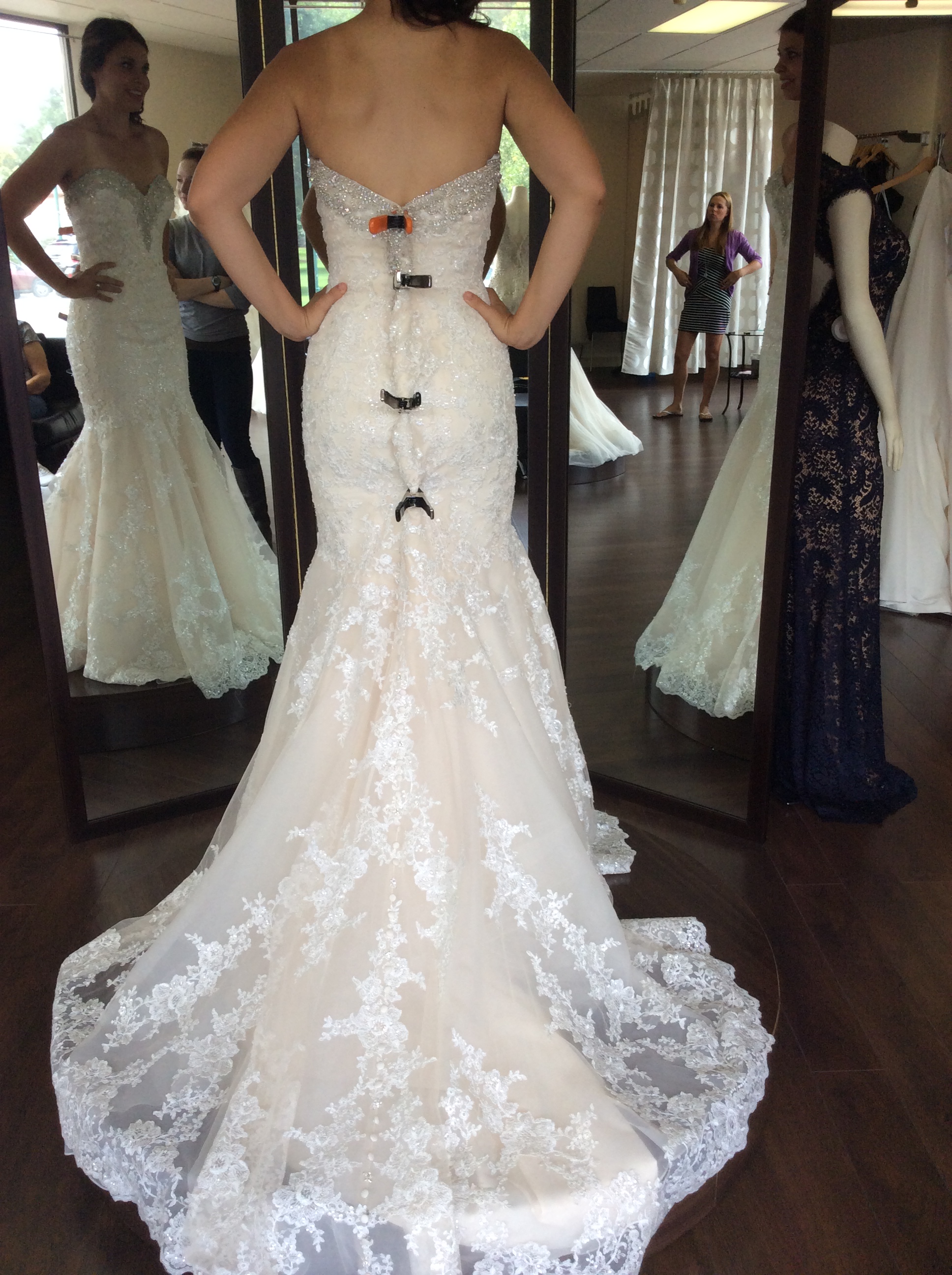 Which wedding dress should I choose?