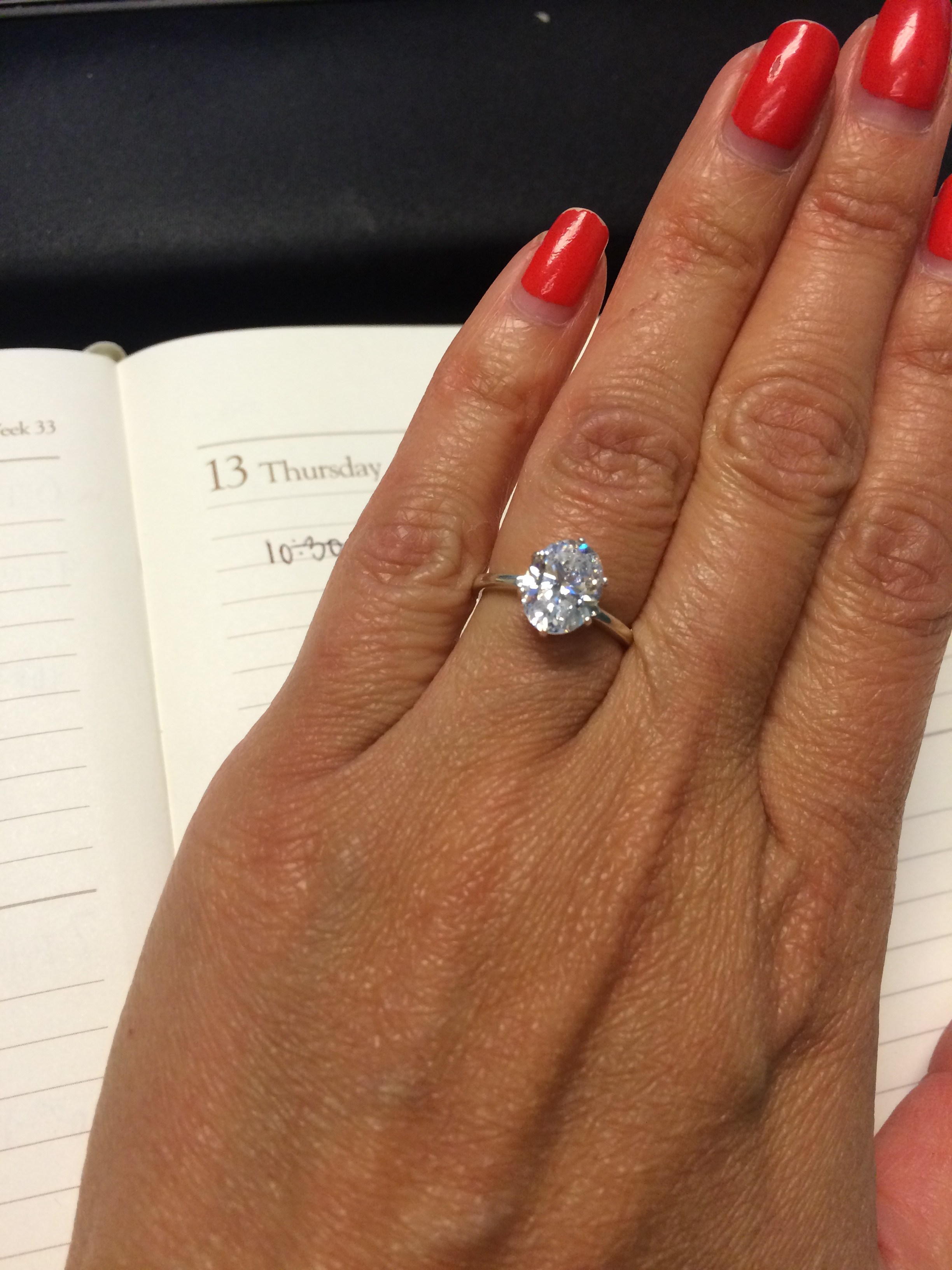 Oval No Halo Engagement Rings