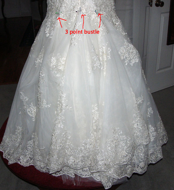 Bustle on tulle dress Show me yours! Weddingbee