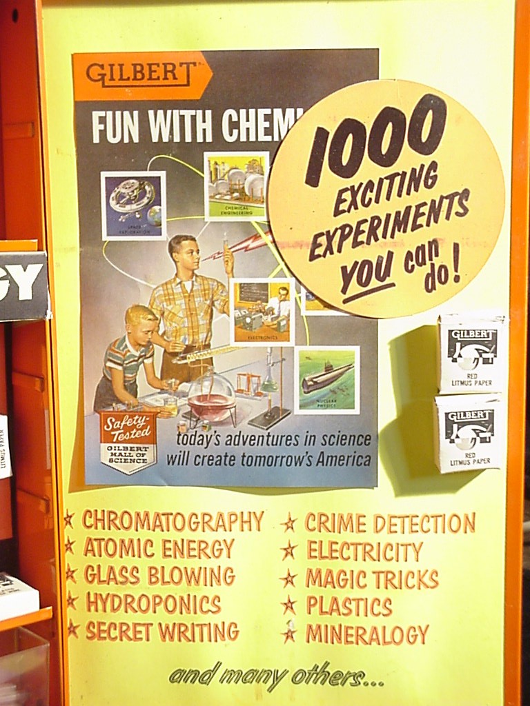 GILBERT CHEMISTRY ATOMIC ENERGY EXPERIMENT 12072 1956 LAB SET