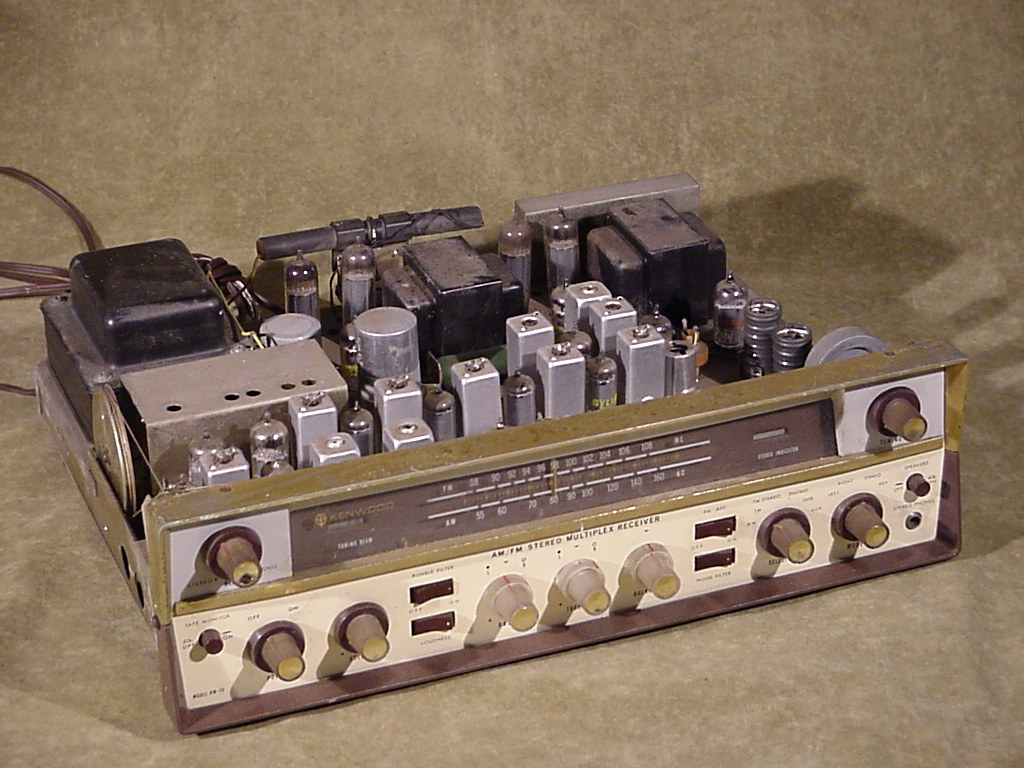 Vintage Kenwood KW70 (Trio WX400) tube stereo AM/FM Tuner Amplifier